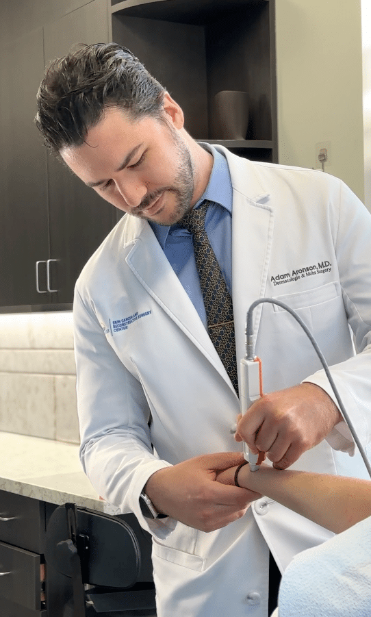 1764027335_Aronson-Nevisense-1