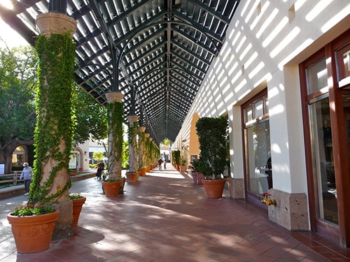 1764028610_Fashion-Island-Newport-Beach-Orange-County-California-shopping